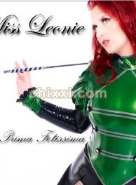 Domina Miss Leonie - privates Model