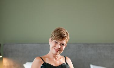 Toni - reife Escort Dame aus Hamburg